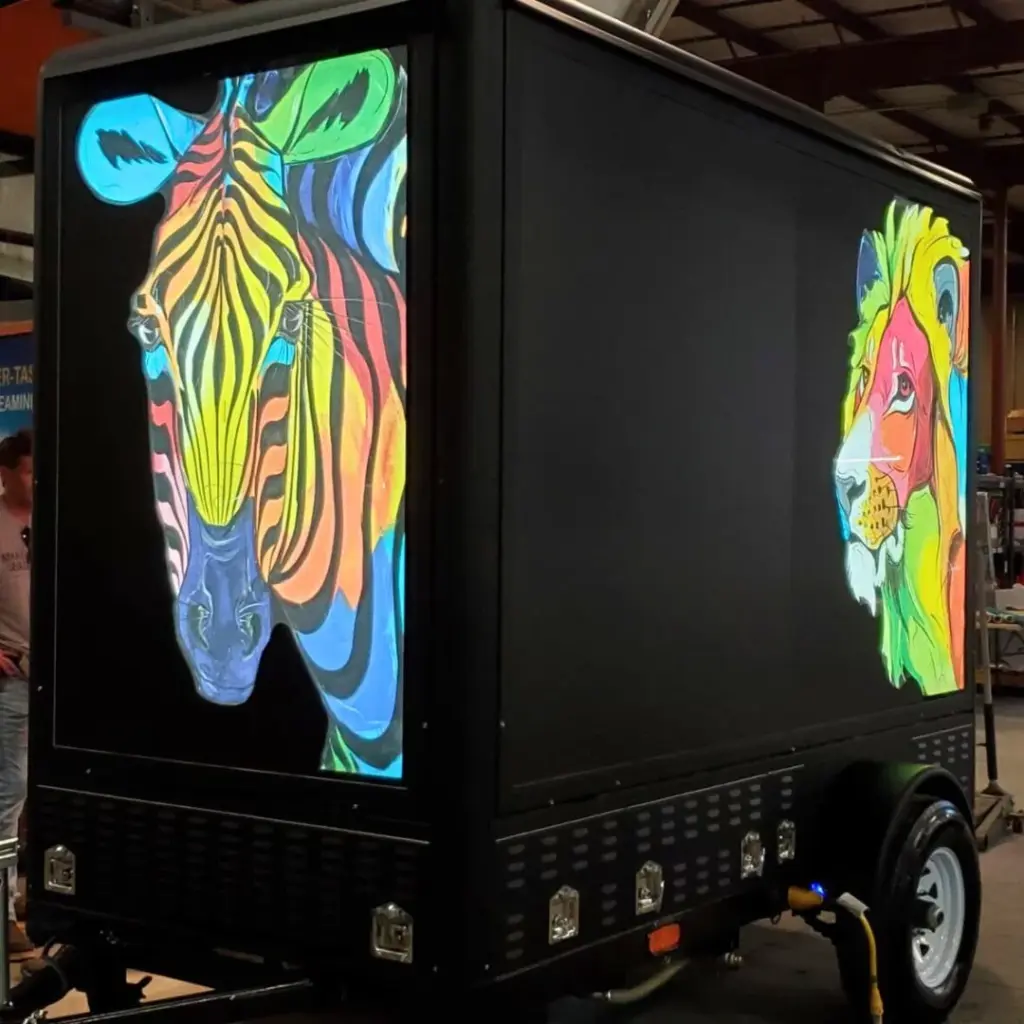 Pourter social media graphic promoting custom food trailer concepts